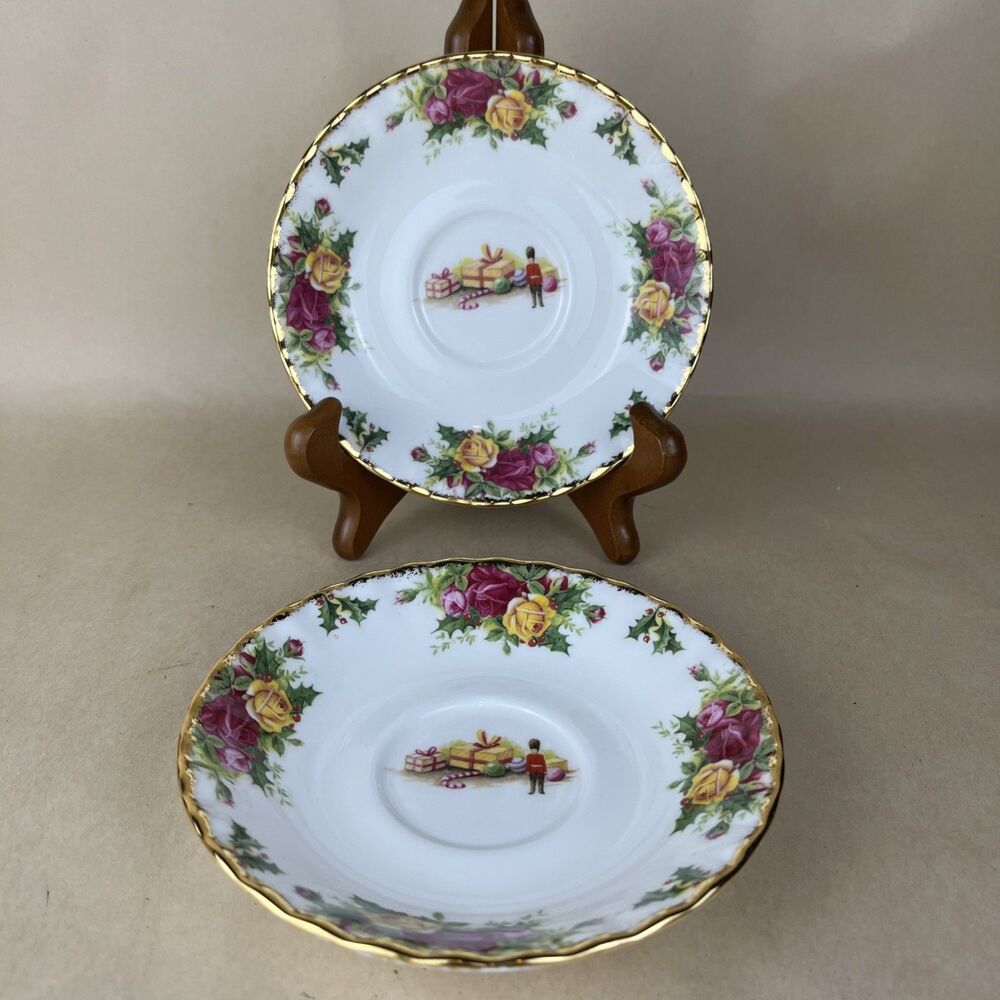 2 Royal Albert Christmas Magic Replacement Saucer 5.5” Bone China 1990 EUC